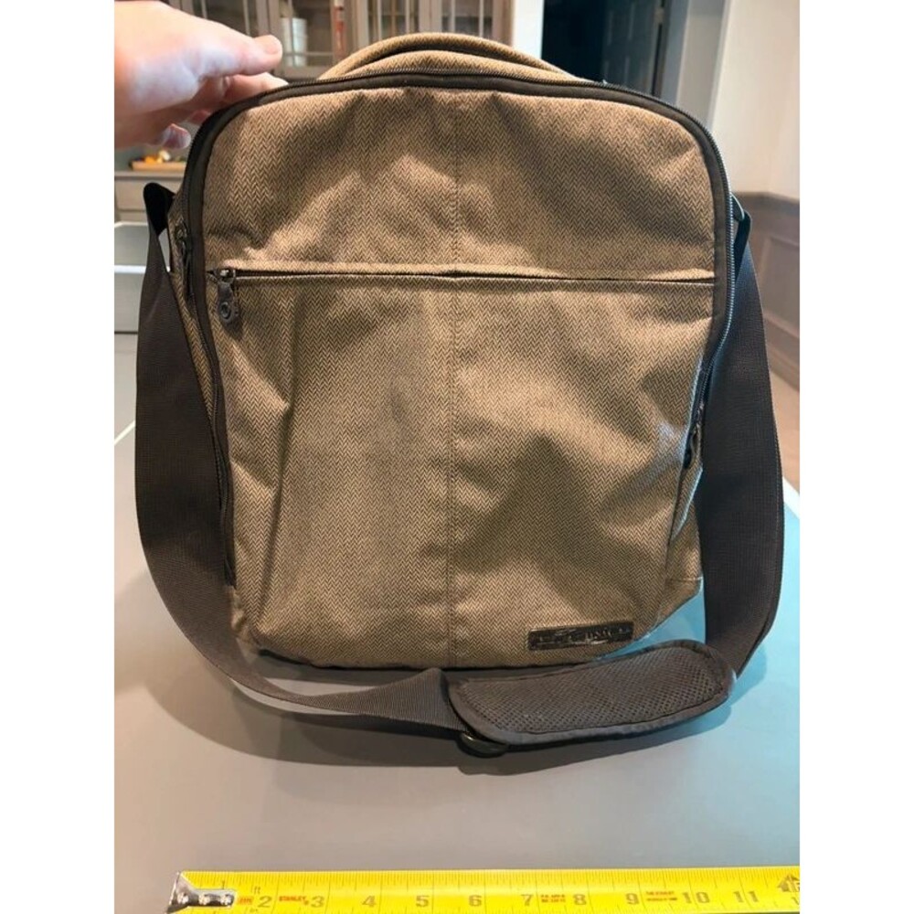 Dakini Laptop Bag Messenger Style Flaw Writing Inside
